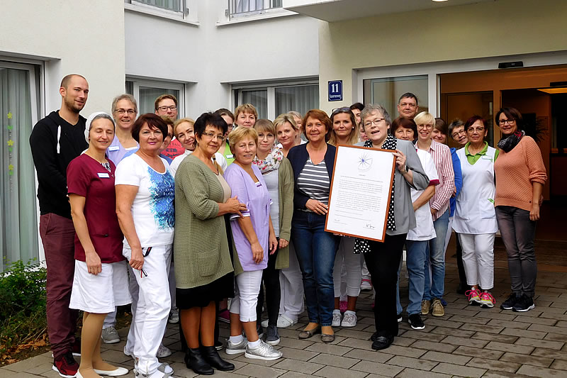 Hanse-Zentrum und Lina-Oberbäumer-Haus mit dem Deutschen Palliativsiegel ausgezeichnet